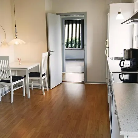 2 Bedroom Awesome In Tranekaer * Skattebølle