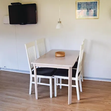 2 Bedroom Awesome In Tranekaer