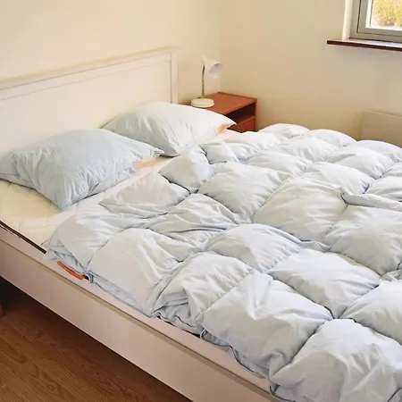 2 Bedroom Awesome In Tranekaer Dom wakacyjny Skattebølle
